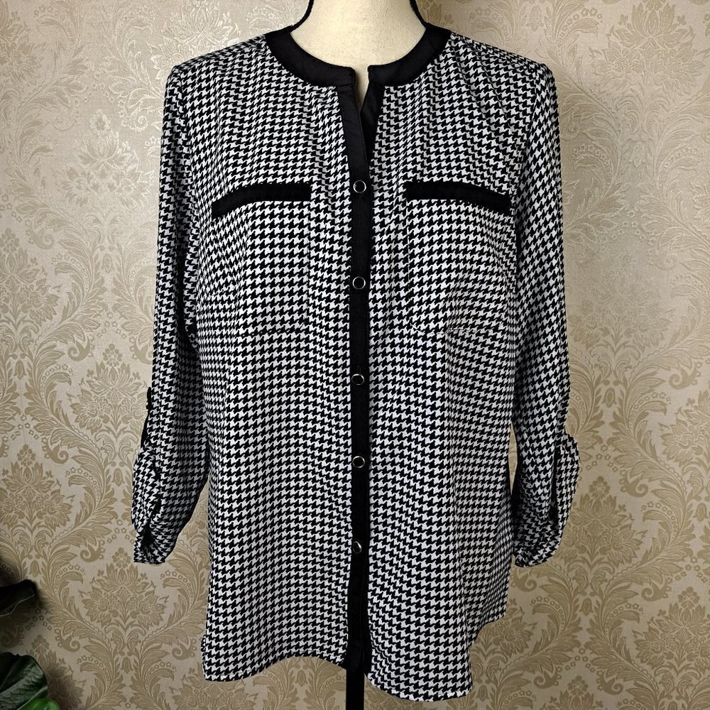Elementz Petite Sz PXL Black White Houndstooth Print Button Down Shirt Roll Tab